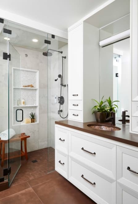 Primary ensuite bathroom