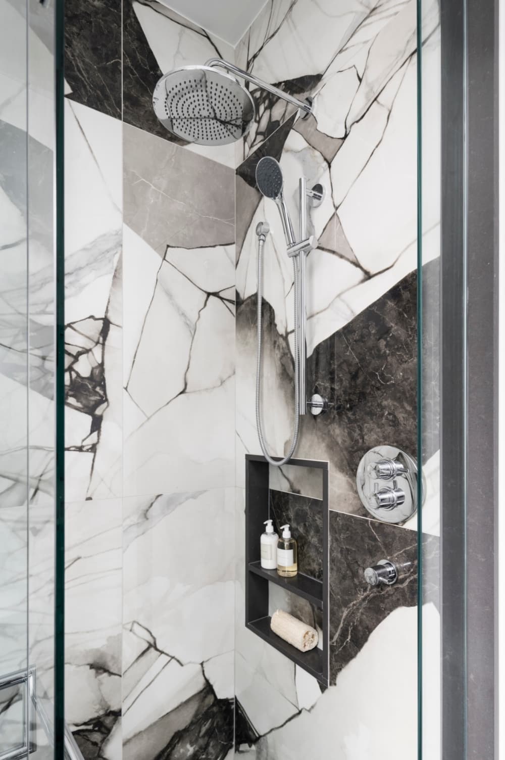 Boulton interior en suite bathroom shower detail