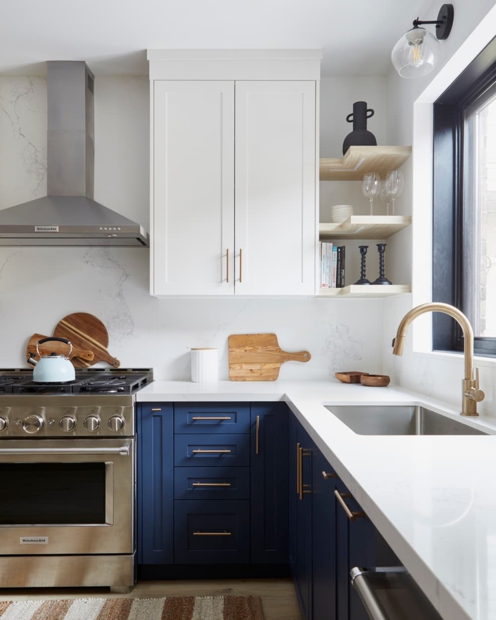 Kitchen counter details