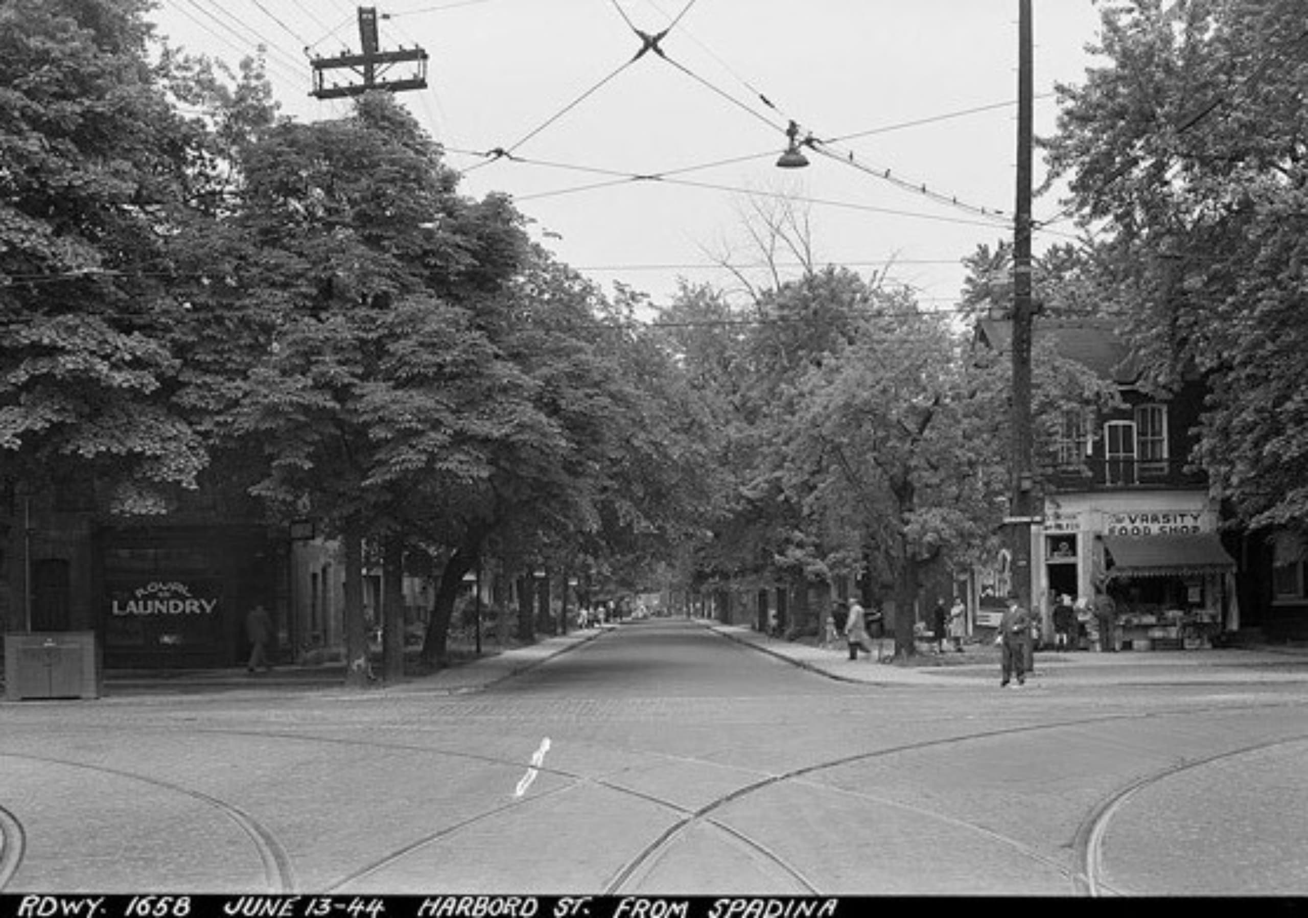 2012124 harbord spadina 1944 east s0372 ss0058 it1658 1 1