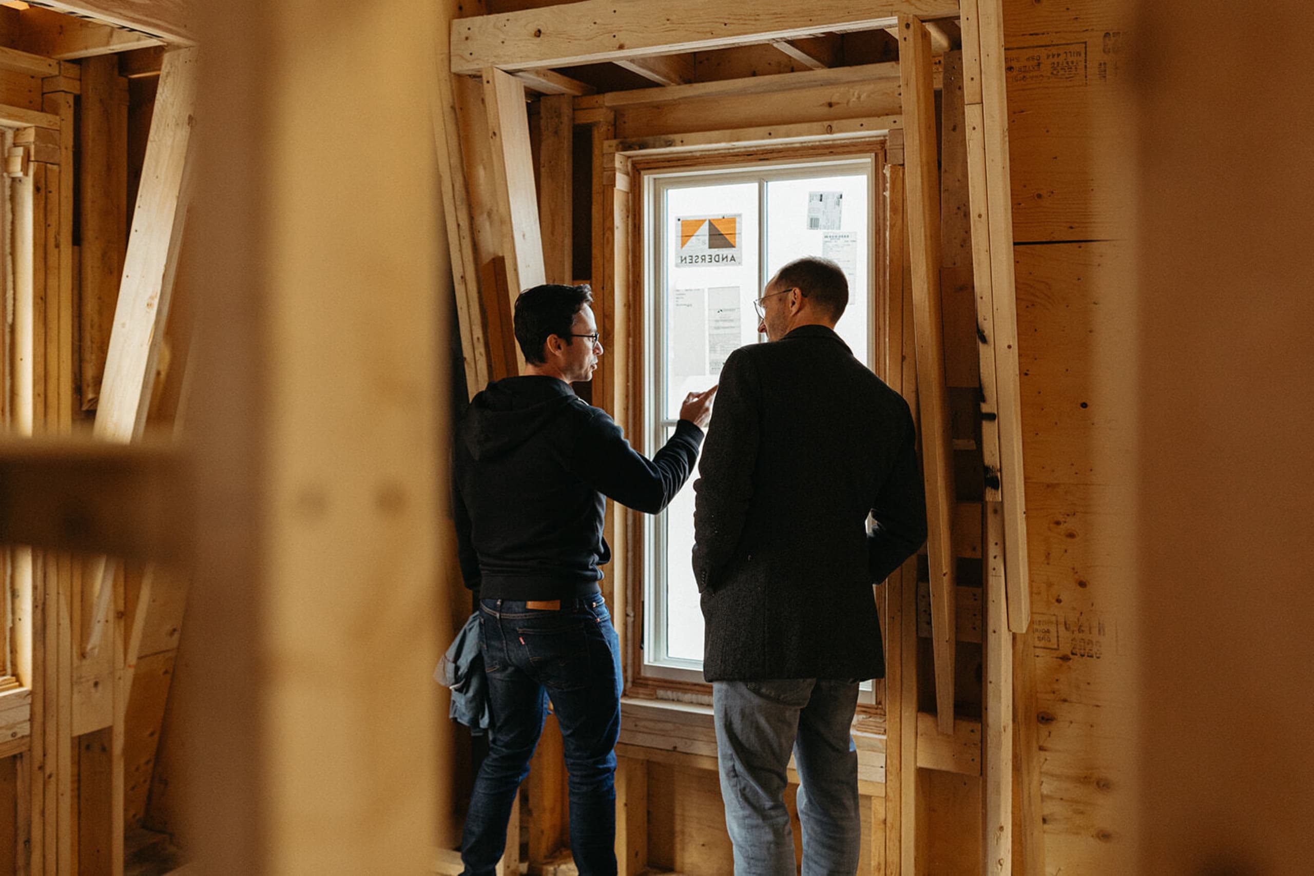 MENATWORK Oct1823 115